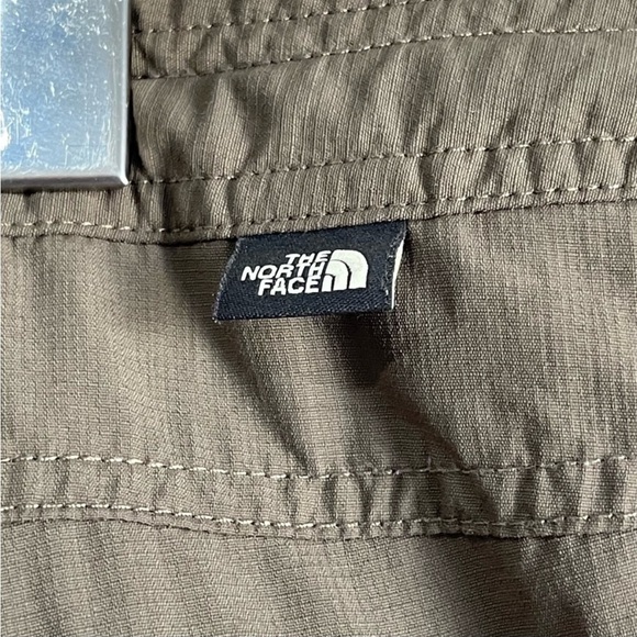 THE NORTH FACE Convertible Turn Up Pants Plus Size - Picture 9 of 12